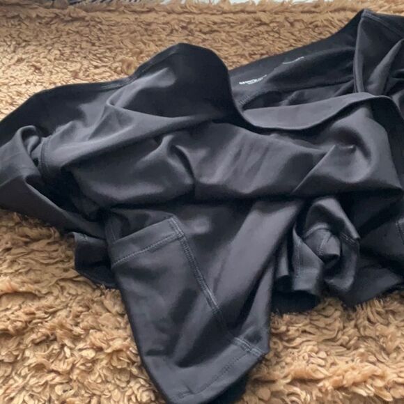 Old Navy Black Skort - Picture 4 of 6